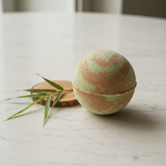 Bamboo + Teakwood Bath Bomb - Clean